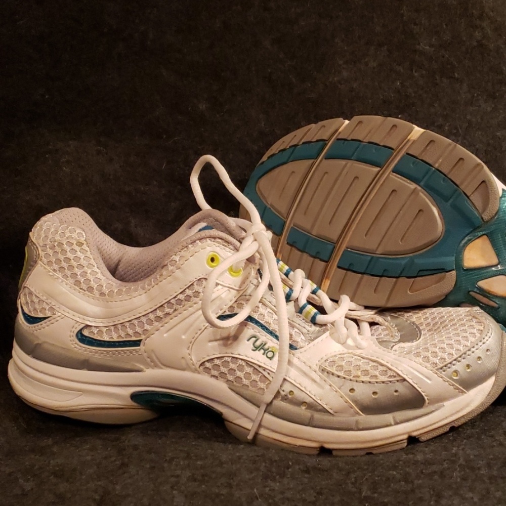 RYKA ATHLETIC SHOES
